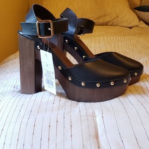 NWT Mossimo Supply Co. Heels